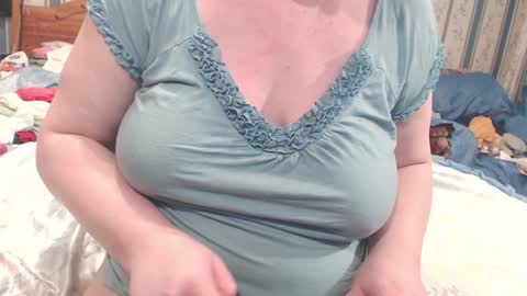 NINA online show from December 2024 08:25:02 PM