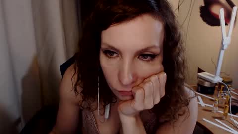 Katie online show from January 2025 03:22:02 AM