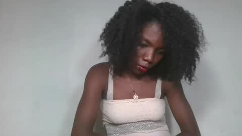 aangevelo online show from November 2025 05:45:03 PM