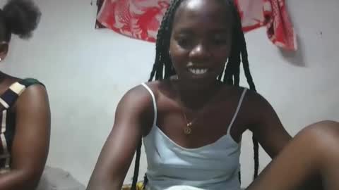 aangevelo online show from November 2025 09:45:01 AM