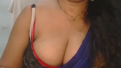 Snapshot of aaradhya_sexy_88 chatting on May 2026 10:11:02 AM aaradhya_sexy_88 online show from May 2026 10:11:02 AM