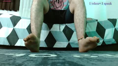 Snapshot of aaron_1806 chatting on November 2025 12:28:02 PM aaron online show from November 2025 12:28:02 PM