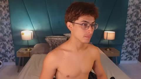Aaron Ezequiel online show from July 2026 12:30:02 PM