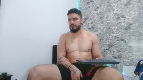 Aaron kwok online show from March 2025 10:56:01 PM