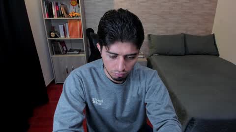 Aaron online show from January 2025 11:24:01 PM