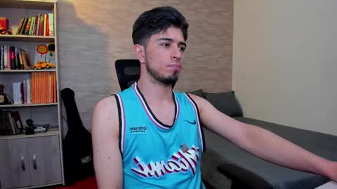 Aaron online show from March 2025 10:09:02 PM