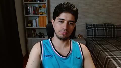 Aaron online show from May 2026 06:35:02 PM