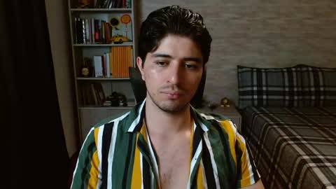 Aaron online show from June 2026 07:08:02 PM