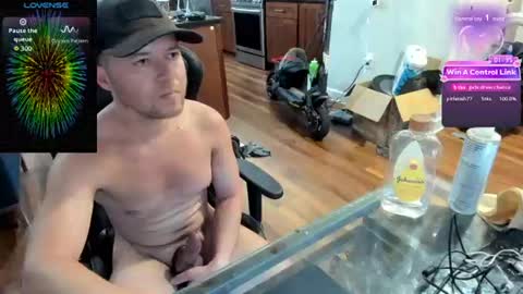 Snapshot of aaron_skye chatting on June 2026 01:19:02 AM Aaron Skye online show from June 2026 01:19:02 AM