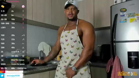 Aaron online show from October 2025 02:56:02 AM