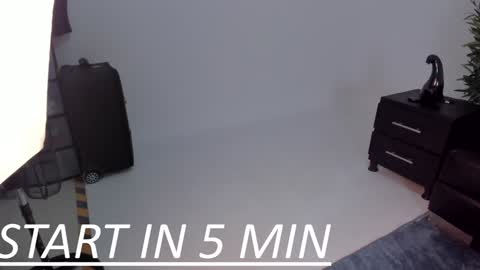 Aaron online show from December 2024 11:20:02 AM