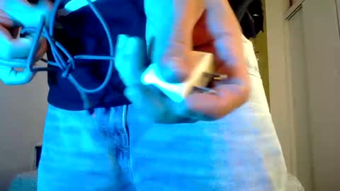 Your aron  online show from March 2025 04:06:01 AM