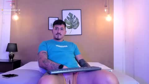 Your aron  online show from March 2025 10:08:02 AM