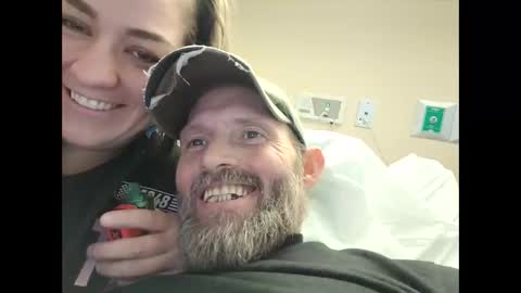 aaronbellafucktv online show from May 2026 11:21:01 PM