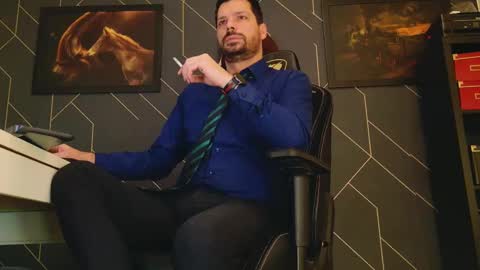 Aaron online show from February 2025 08:30:02 AM