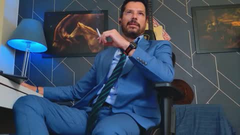 Aaron online show from September 2025 05:55:02 AM