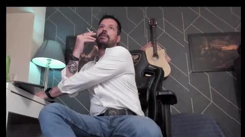 Aaron online show from February 2026 09:21:01 PM