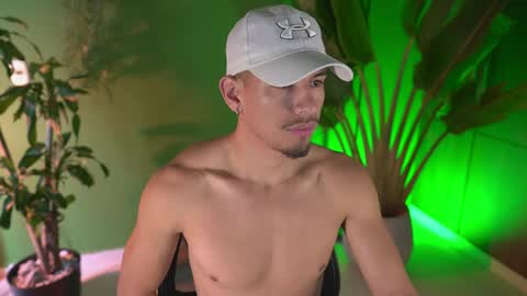 AARON  online show from April 2026 12:39:02 PM