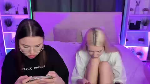 Snapshot of aataraxx chatting on January 2025 05:30:01 PM Fiona and Harry online show from January 2025 05:30:01 PM