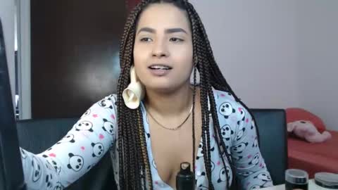 abbie777 online show from November 2025 06:50:01 PM