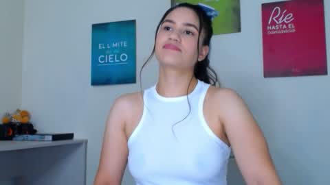 Abbie Hard  --------------- Streaming from 0800 - 0400 UTC-5 online show from December 2024 07:38:02 PM