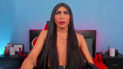 Abbigail Fuster  online show from January 2025 05:27:01 AM