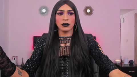 Abbigail Fuster  online show from February 2025 07:07:01 AM