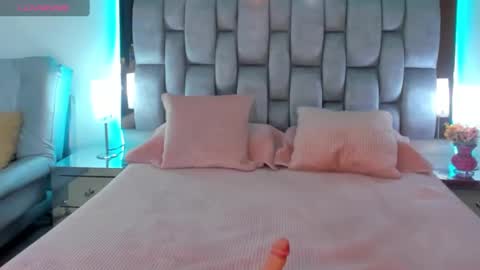 Snapshot of abby_blue01 chatting on January 2025 02:30:02 AM abby_blue01 online show from January 2025 02:30:02 AM