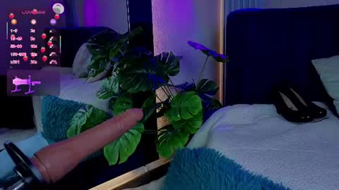 Snapshot of abby_dreamss chatting on June 2026 11:52:01 AM Abby online show from June 2026 11:52:01 AM