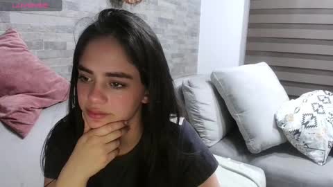 Snapshot of abby_jensen chatting on January 2025 02:27:02 AM abby jense online show from January 2025 02:27:02 AM