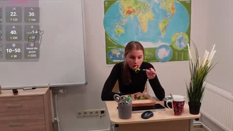 ABBY LAKER online show from December 2024 05:44:01 PM