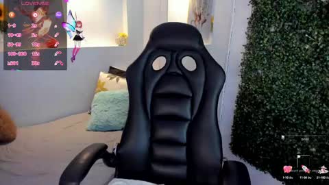 Abby  online show from September 2025 08:20:02 PM