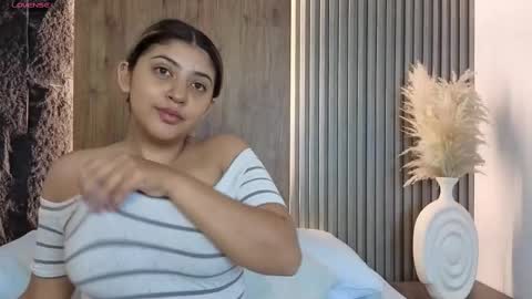 Abbygail online show from September 2025 12:19:01 PM