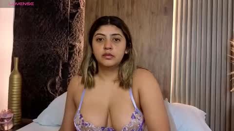 Abbygail online show from November 2025 12:16:01 PM