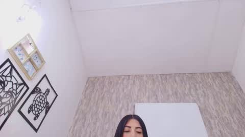 Abby online show from November 2025 07:16:02 PM