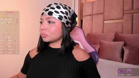 Snapshot of abby_roux chatting on February 2026 03:11:01 AM Abby Roux online show from February 2026 03:11:01 AM