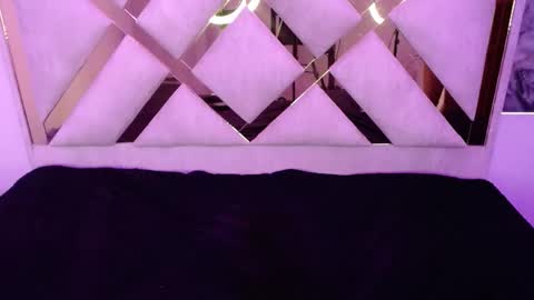 abbycute online show from December 2025 02:04:01 PM