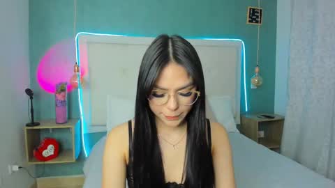 Abby Dixon  online show from February 2025 12:05:02 AM