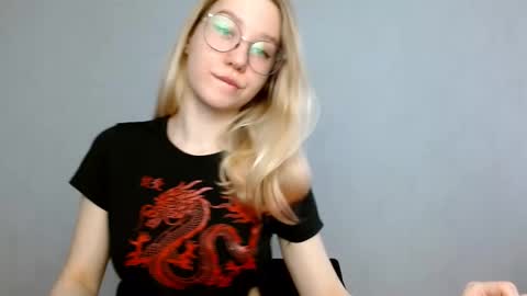 Abby Lovense is active online show from February 2025 09:24:02 AM