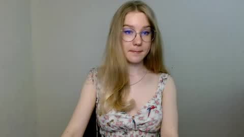 Abby Lovense is active online show from June 2026 10:16:02 AM