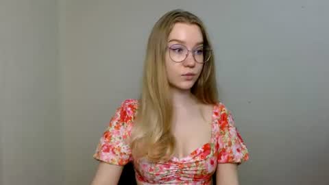 Abby Lovense is active online show from June 2026 09:51:02 AM
