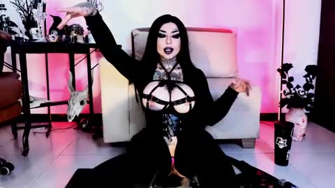 Snapshot of abbypink69 chatting on December 2024 01:47:02 AM Abby online show from December 2024 01:47:02 AM