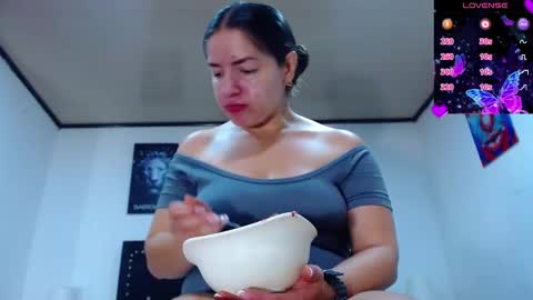 abbyshinne online show from February 2026 02:24:02 PM