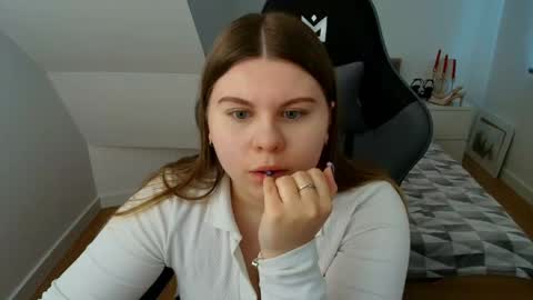 abbyvibe online show from April 2026 11:05:01 AM