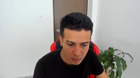 Independence model AbelAsburgo online show from March 2026 09:48:02 PM