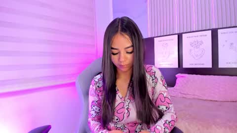 Abella online show from October 2025 02:50:02 AM