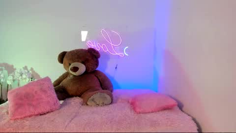  Abella and Kendra  online show from February 2025 10:54:01 PM