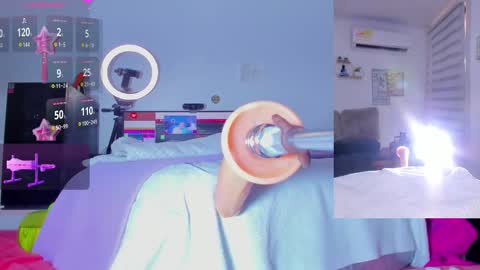 Snapshot of abigail__girl_ chatting on November 2025 06:40:02 PM Abigail online show from November 2025 06:40:02 PM