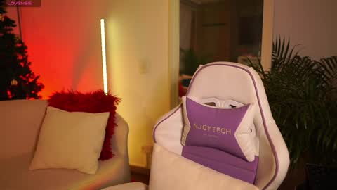 Abigail online show from December 2024 12:43:02 AM