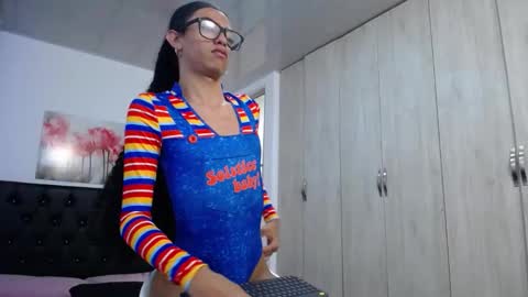 Snapshot of abigail_f00x chatting on September 2025 12:48:01 PM Abigail online show from September 2025 12:48:01 PM